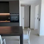 Luxury Sea-view Over Monaco アパート ボーソレイユ