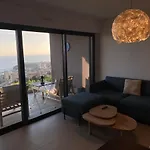 Luxury Sea-view Over Monaco ボーソレイユ