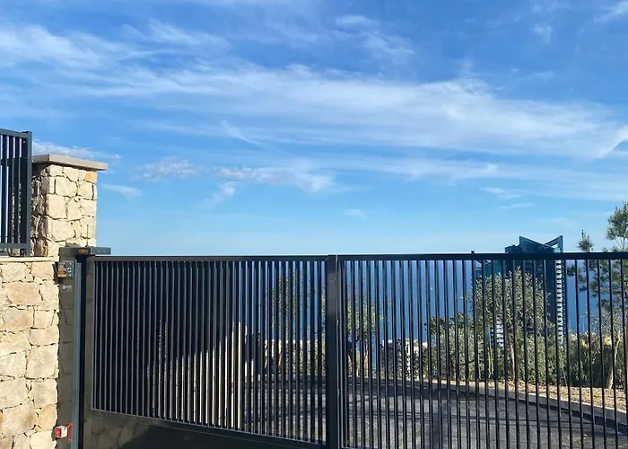 Luxury Sea-view Over Monaco Apartment Beausoleil